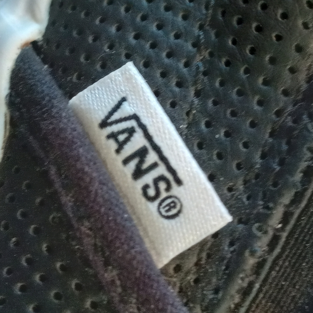 Vans Unisex Sneakers - Picture 6 of 9